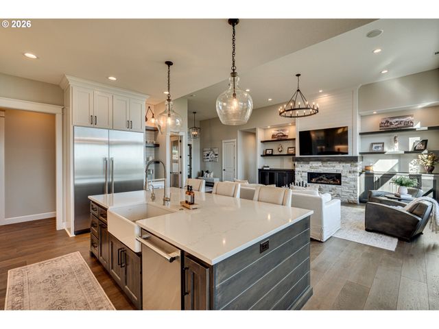 362 OLIVIA Ln, Kalama, WA 98625