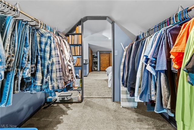 5507 Ackley Road, Parma, OH 44129