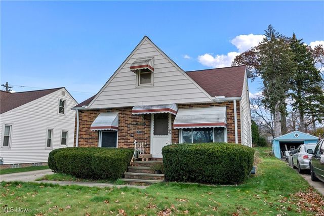 5507 Ackley Road, Parma, OH 44129