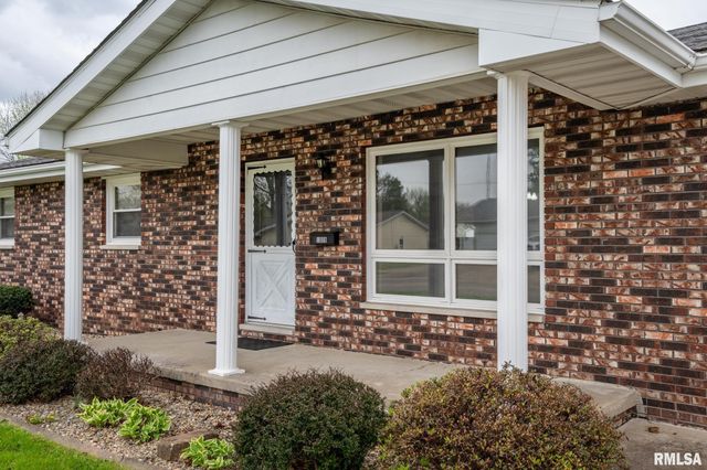 1009 W BOULEVARD Street, Marion, IL 62959