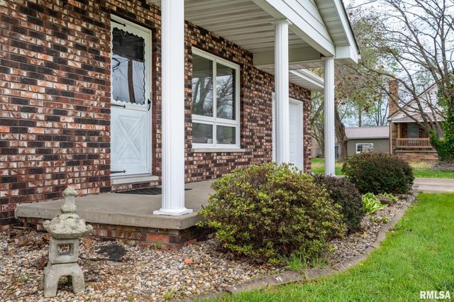 1009 W BOULEVARD Street, Marion, IL 62959