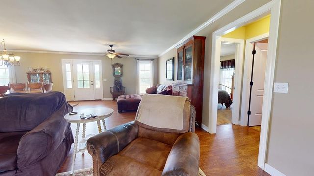 1444 Cherry Creek Rd, Sparta, TN 38583