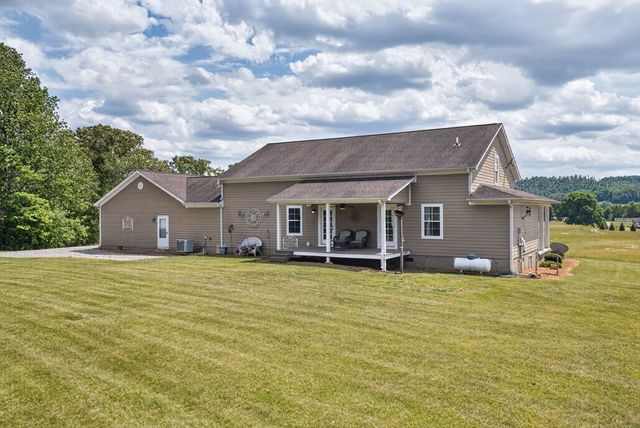 1444 Cherry Creek Rd, Sparta, TN 38583