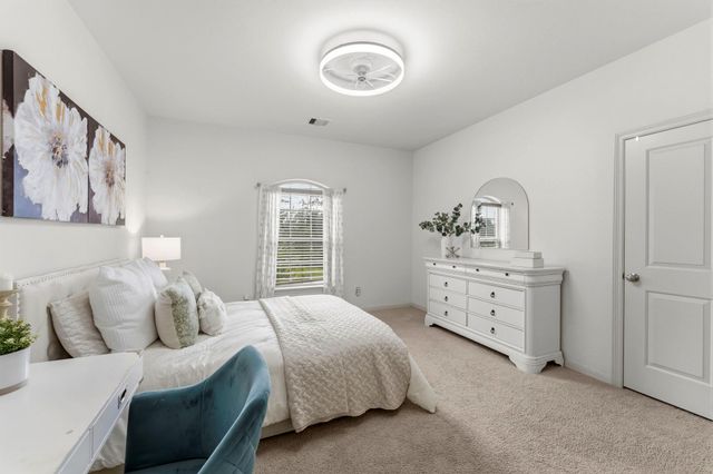 10 Spincaster Drive, Spring, TX 77389