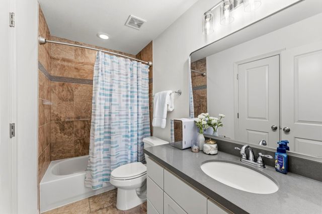10 Spincaster Drive, Spring, TX 77389