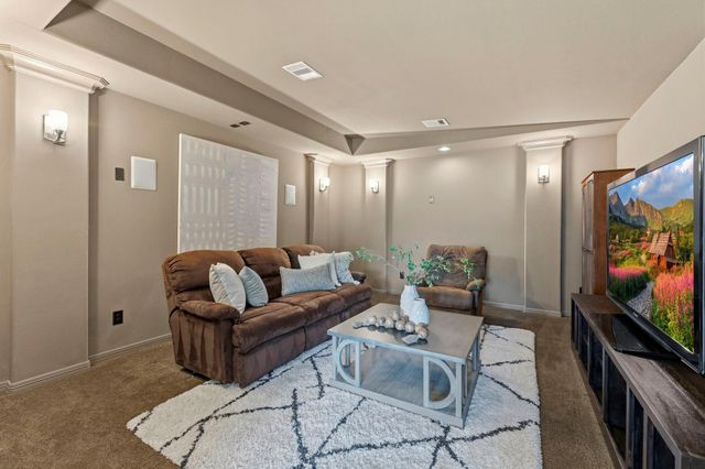 10 Spincaster Drive, Spring, TX 77389