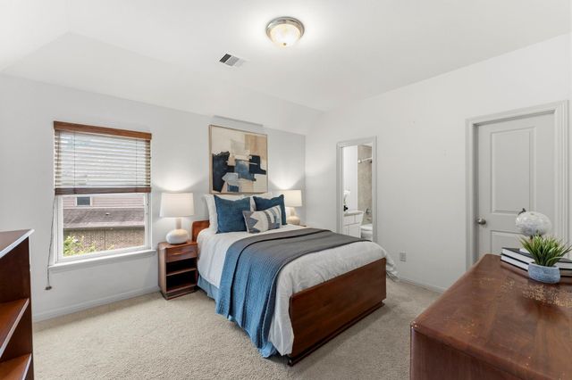 10 Spincaster Drive, Spring, TX 77389