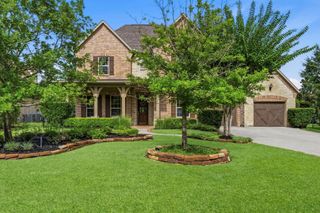 10 Spincaster Drive, Spring, TX 77389