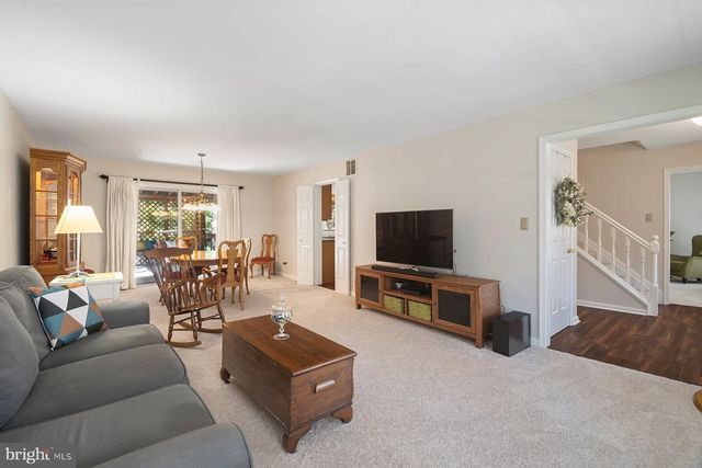 104 3RD AVE, Reisterstown, MD 21136