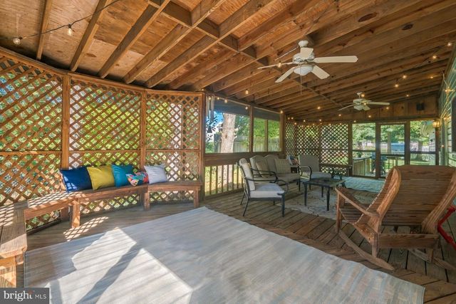 104 3RD AVE, Reisterstown, MD 21136