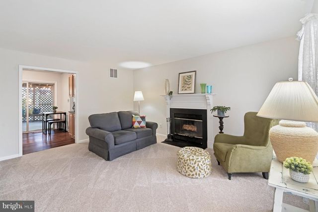104 3RD AVE, Reisterstown, MD 21136