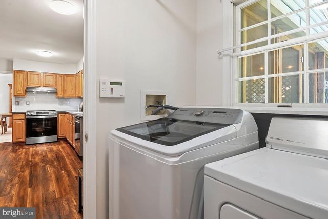 104 3RD AVE, Reisterstown, MD 21136