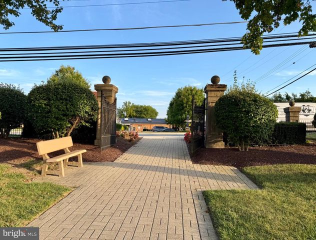 104 3RD AVE, Reisterstown, MD 21136