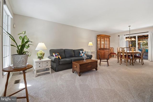 104 3RD AVE, Reisterstown, MD 21136