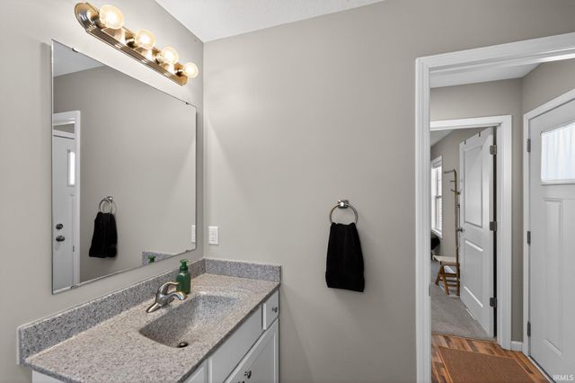 1544 E Edgar Avenue, Mishawaka, IN 46545