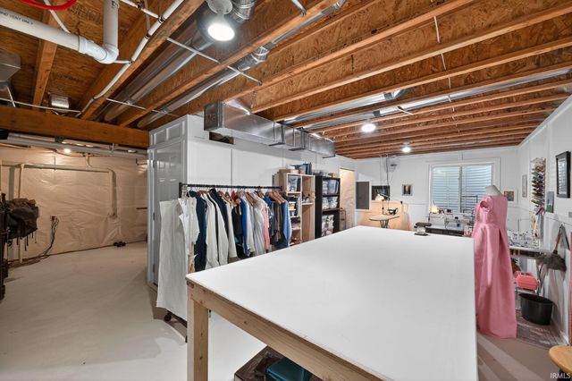 1544 E Edgar Avenue, Mishawaka, IN 46545