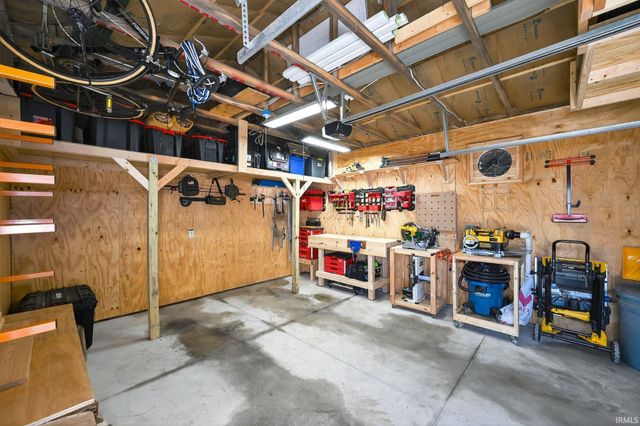 1544 E Edgar Avenue, Mishawaka, IN 46545