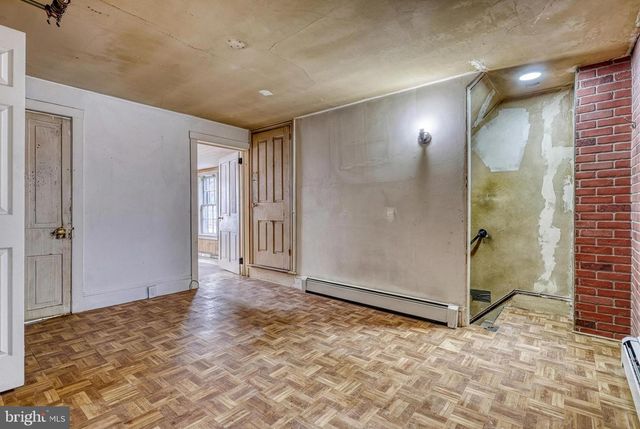 211 WASHINGTON ST, Hamburg, PA 19526