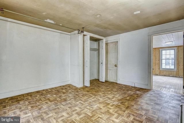 211 WASHINGTON ST, Hamburg, PA 19526