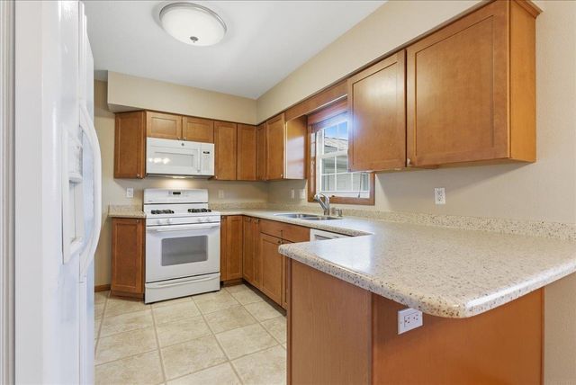 1515 W 5th Street, Cedar Falls, IA 50613