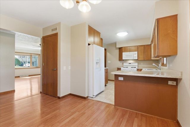 1515 W 5th Street, Cedar Falls, IA 50613