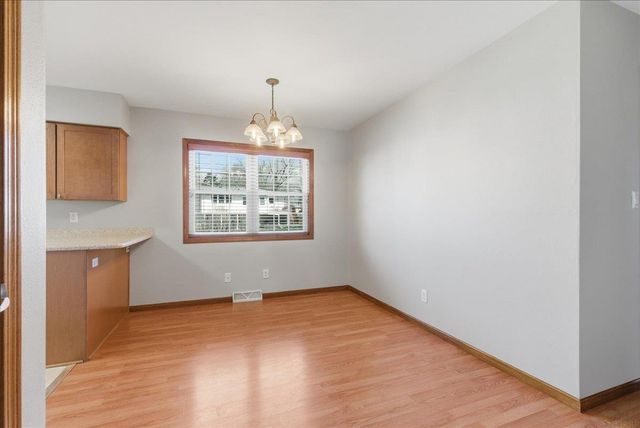 1515 W 5th Street, Cedar Falls, IA 50613