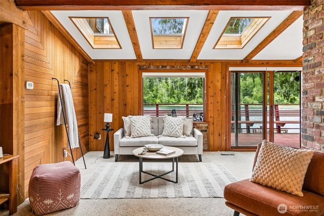 13251 Lake Shore Drive NW, Poulsbo, WA 98370