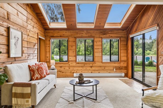 13251 Lake Shore Drive NW, Poulsbo, WA 98370