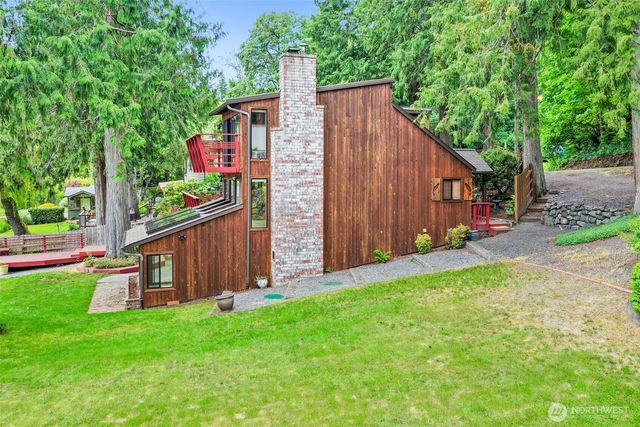 13251 Lake Shore Drive NW, Poulsbo, WA 98370