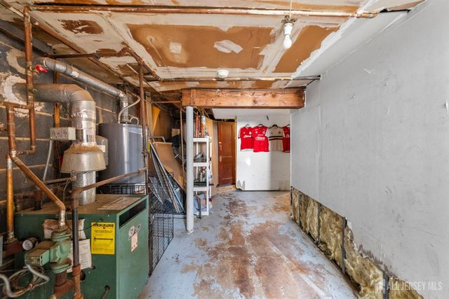 55 Frank Street, Franklin Twsp, NJ 08873