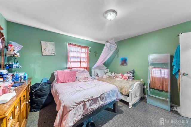 55 Frank Street, Franklin Twsp, NJ 08873