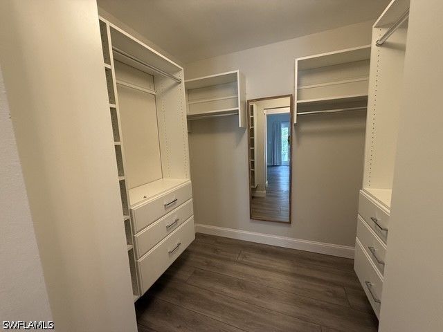 1280 Cypress Woods DR, Naples, FL 34103