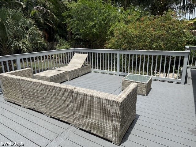 1280 Cypress Woods DR, Naples, FL 34103