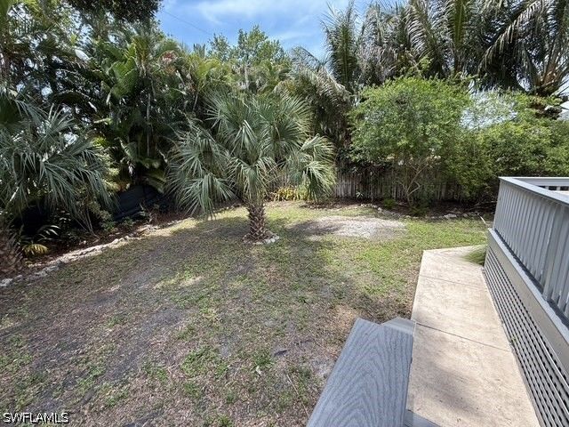 1280 Cypress Woods DR, Naples, FL 34103