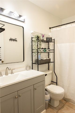 706 Navidad Street, Bryan, TX 77801