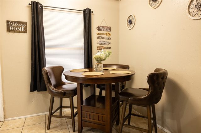 706 Navidad Street, Bryan, TX 77801