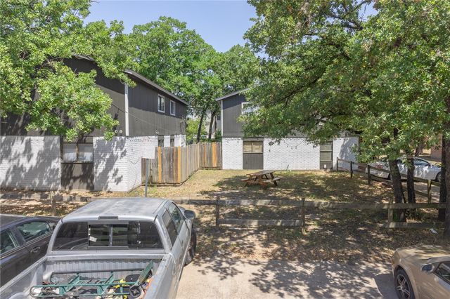 706 Navidad Street, Bryan, TX 77801