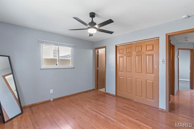 4132 Crestland Drive, St Louis, MO 63121