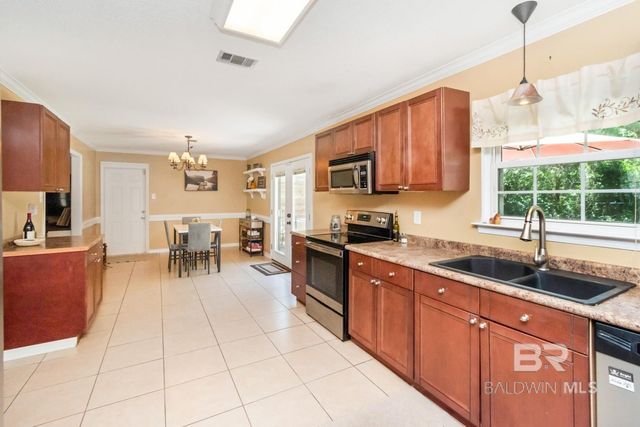 119 Kingswood Drive, Daphne, AL 36526