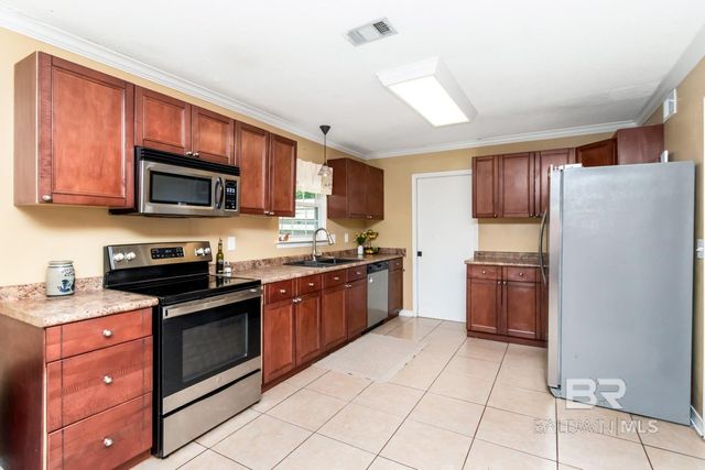 119 Kingswood Drive, Daphne, AL 36526