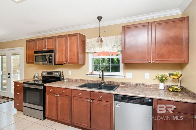 119 Kingswood Drive, Daphne, AL 36526