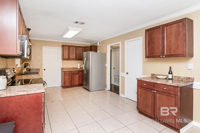 119 Kingswood Drive, Daphne, AL 36526