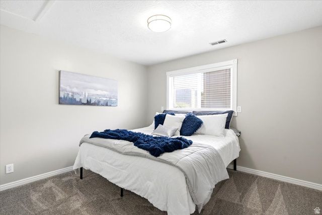 550 W 3950 S, Riverdale, UT 84405