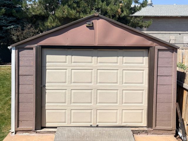 550 W 3950 S, Riverdale, UT 84405