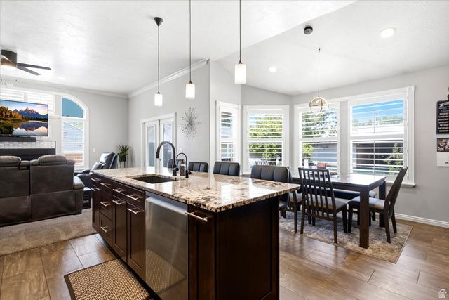 550 W 3950 S, Riverdale, UT 84405