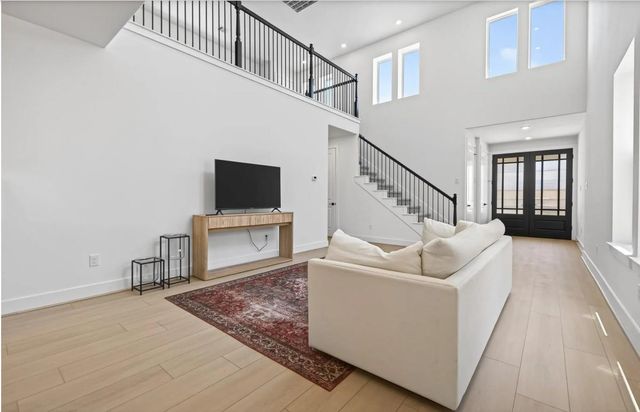 702 Sonfield Drive, Stafford, TX 77477