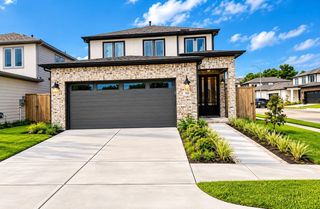 702 Sonfield Drive, Stafford, TX 77477