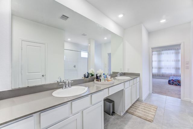 2510 Olivine Stone Drive, Richmond, TX 77469