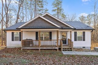 246 Old Babb Rd, Rocky Face, GA 30740