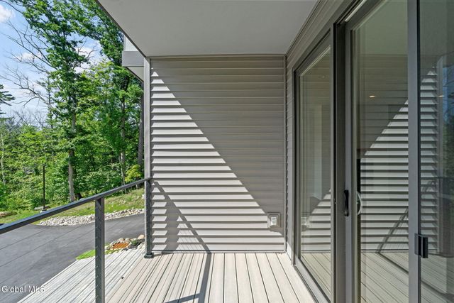 11 Footpath Way, Lake George, NY 12845